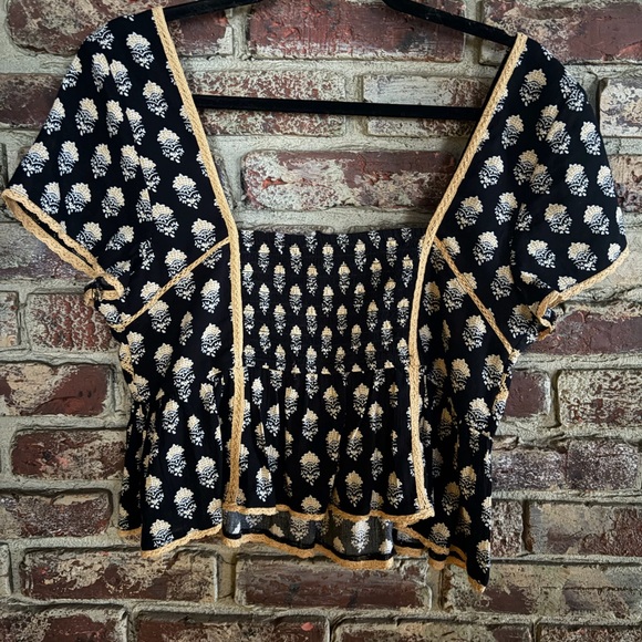 American Eagle Smocked Babydoll Top Boho Floral Square Neck Peplum Cottagecore S - Picture 4 of 4